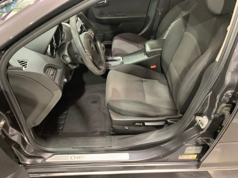 Used-2010-Chevrolet-Malibu-LT