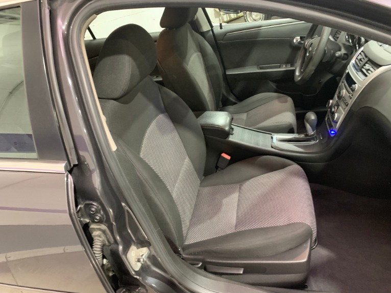 Used-2010-Chevrolet-Malibu-LT