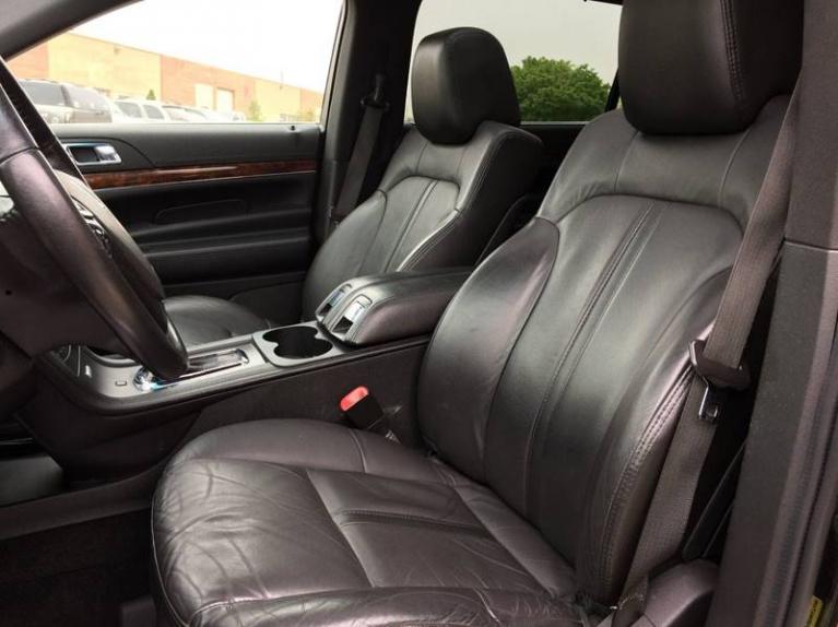Used-2014-Lincoln-MKT-Town-Car-Livery-Fleet-AWD-4dr-Crossover