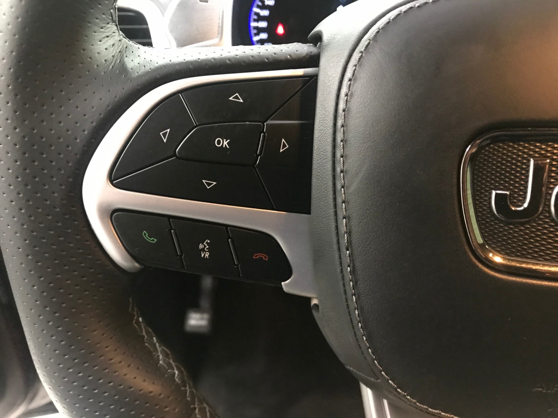 Used-2018-Jeep-Grand-Cherokee-Trackhawk