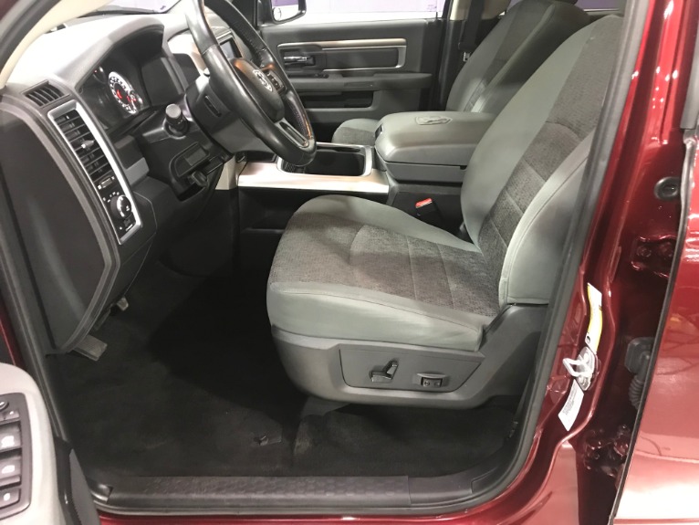 Used-2016-Ram-1500-pickup-SLT-Big-Horn-4X4