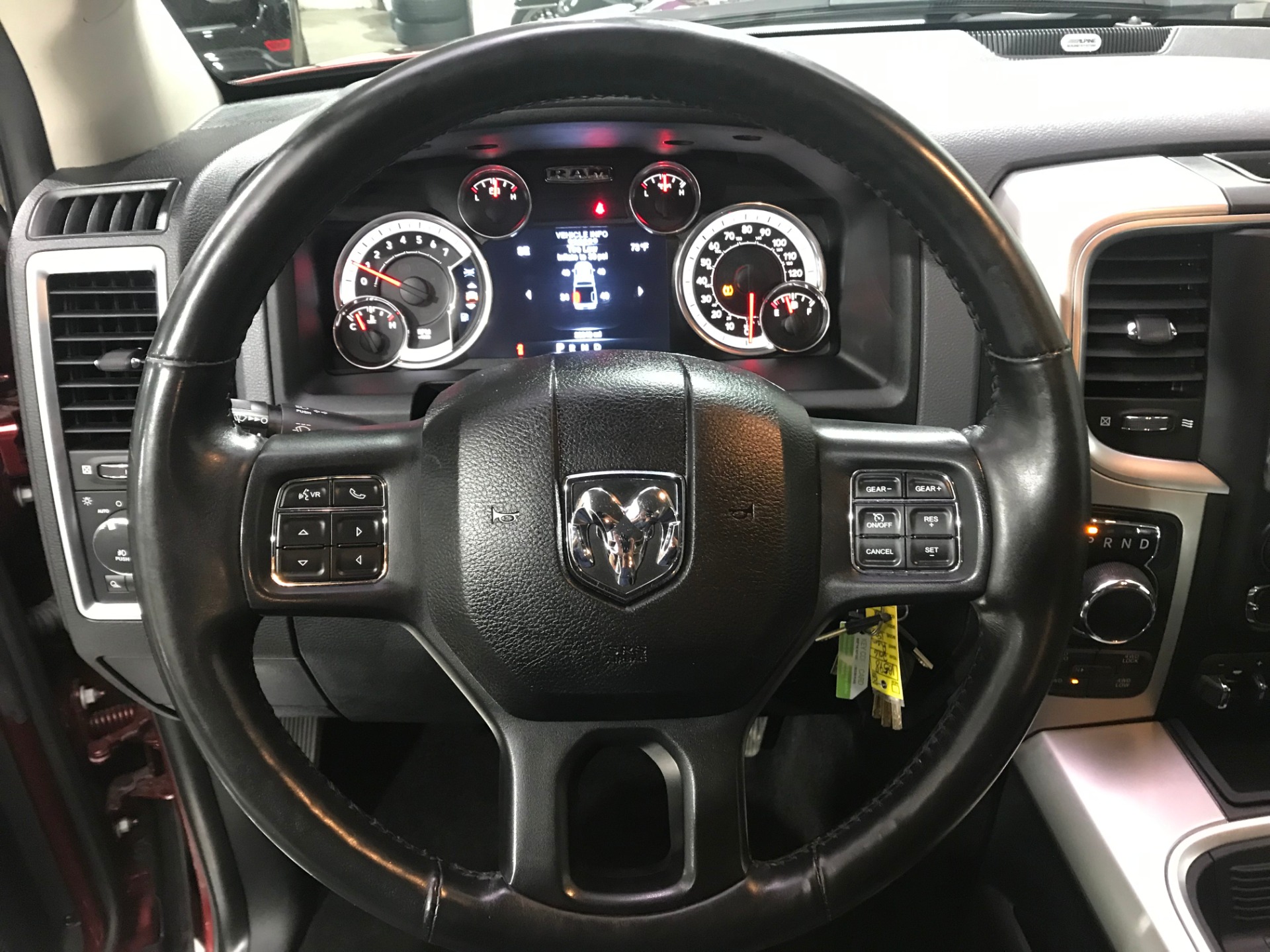 Used-2016-Ram-1500-pickup-SLT-Big-Horn-4X4