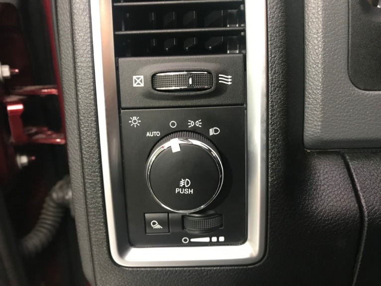 Used-2016-Ram-1500-pickup-SLT-Big-Horn-4X4