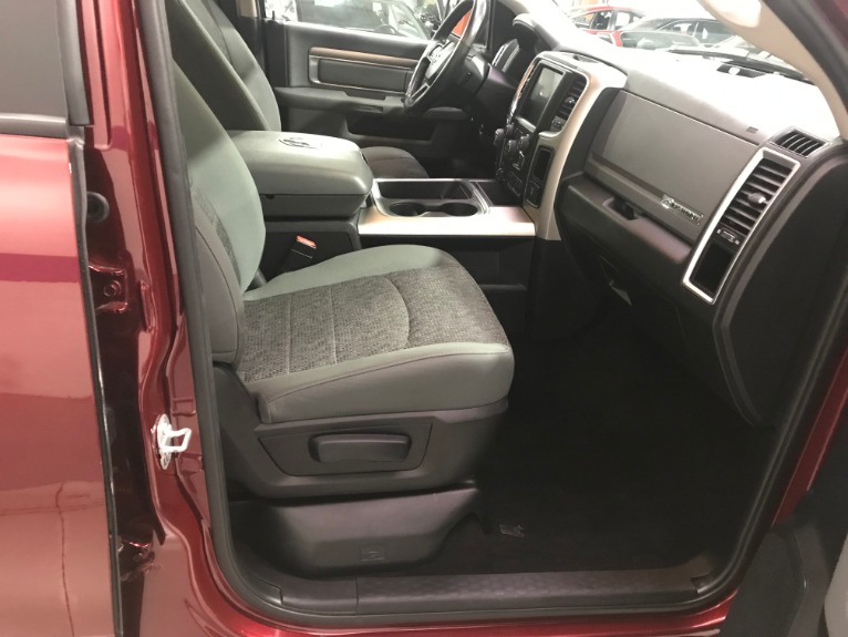 Used-2016-Ram-1500-pickup-SLT-Big-Horn-4X4