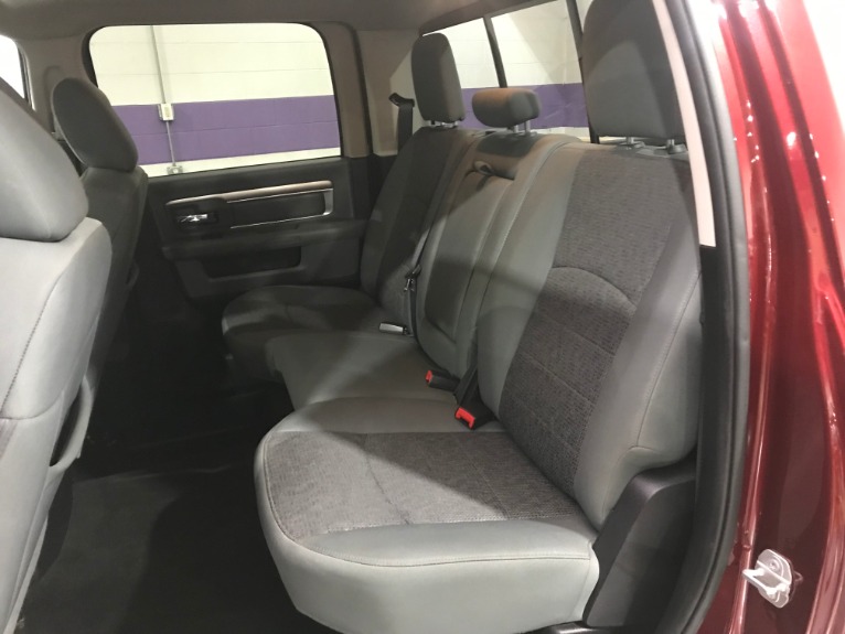 Used-2016-Ram-1500-pickup-SLT-Big-Horn-4X4