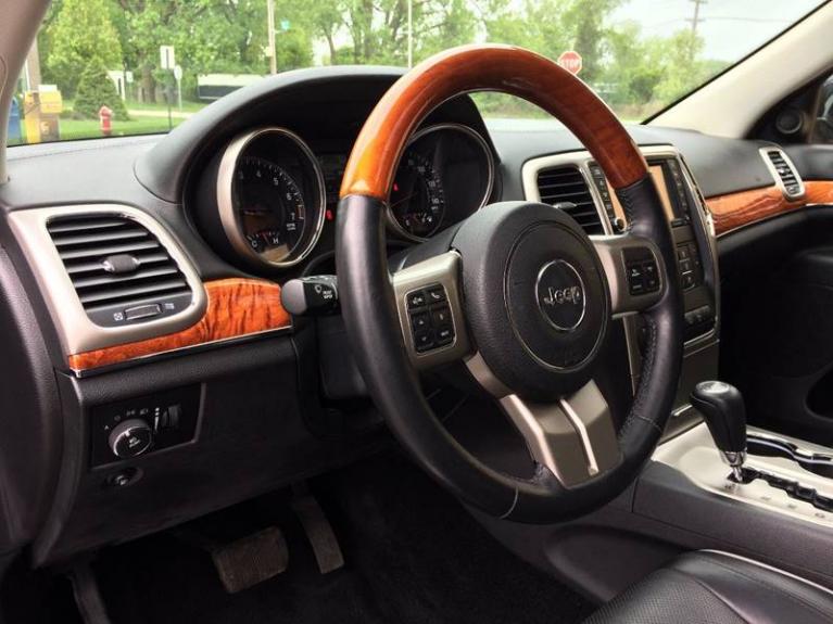 Used-2013-Jeep-Grand-Cherokee-Overland-4x4-4dr-SUV