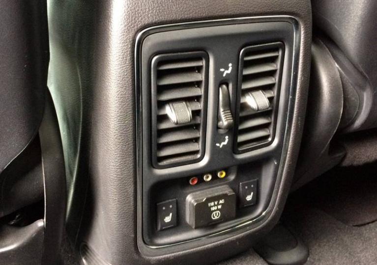 Used-2013-Jeep-Grand-Cherokee-Overland-4x4-4dr-SUV
