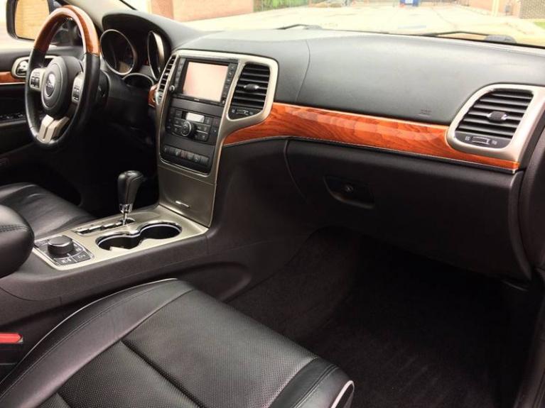 Used-2013-Jeep-Grand-Cherokee-Overland-4x4-4dr-SUV