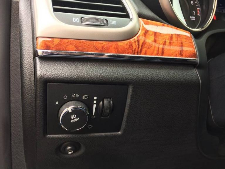 Used-2013-Jeep-Grand-Cherokee-Overland-4x4-4dr-SUV