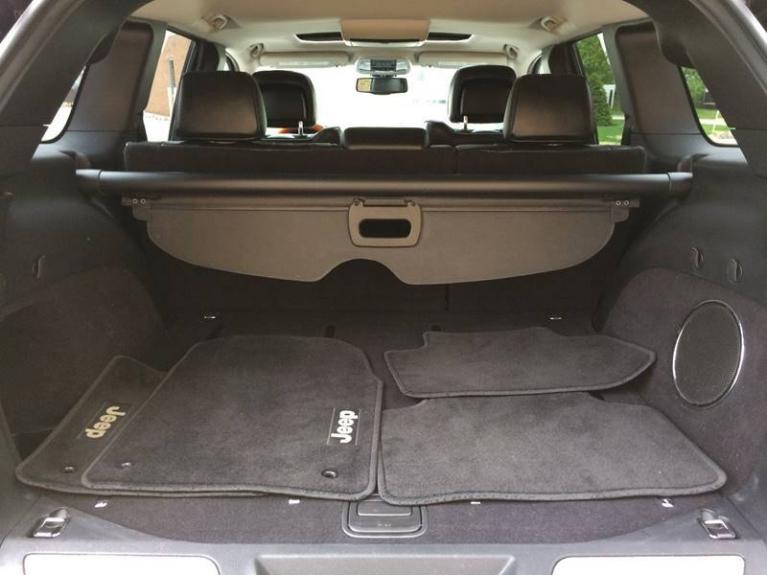 Used-2013-Jeep-Grand-Cherokee-Overland-4x4-4dr-SUV
