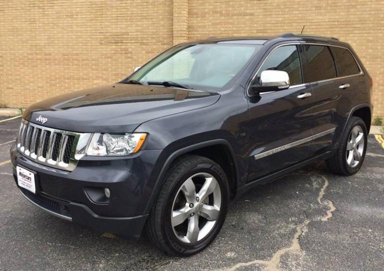 Used-2013-Jeep-Grand-Cherokee-Overland-4x4-4dr-SUV
