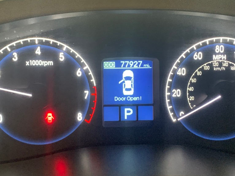 Used-2009-Hyundai-Genesis-38L-V6