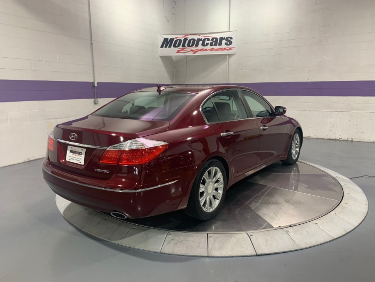 Used-2009-Hyundai-Genesis-38L-V6