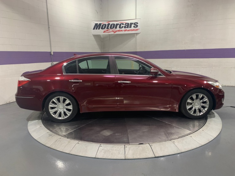Used-2009-Hyundai-Genesis-38L-V6