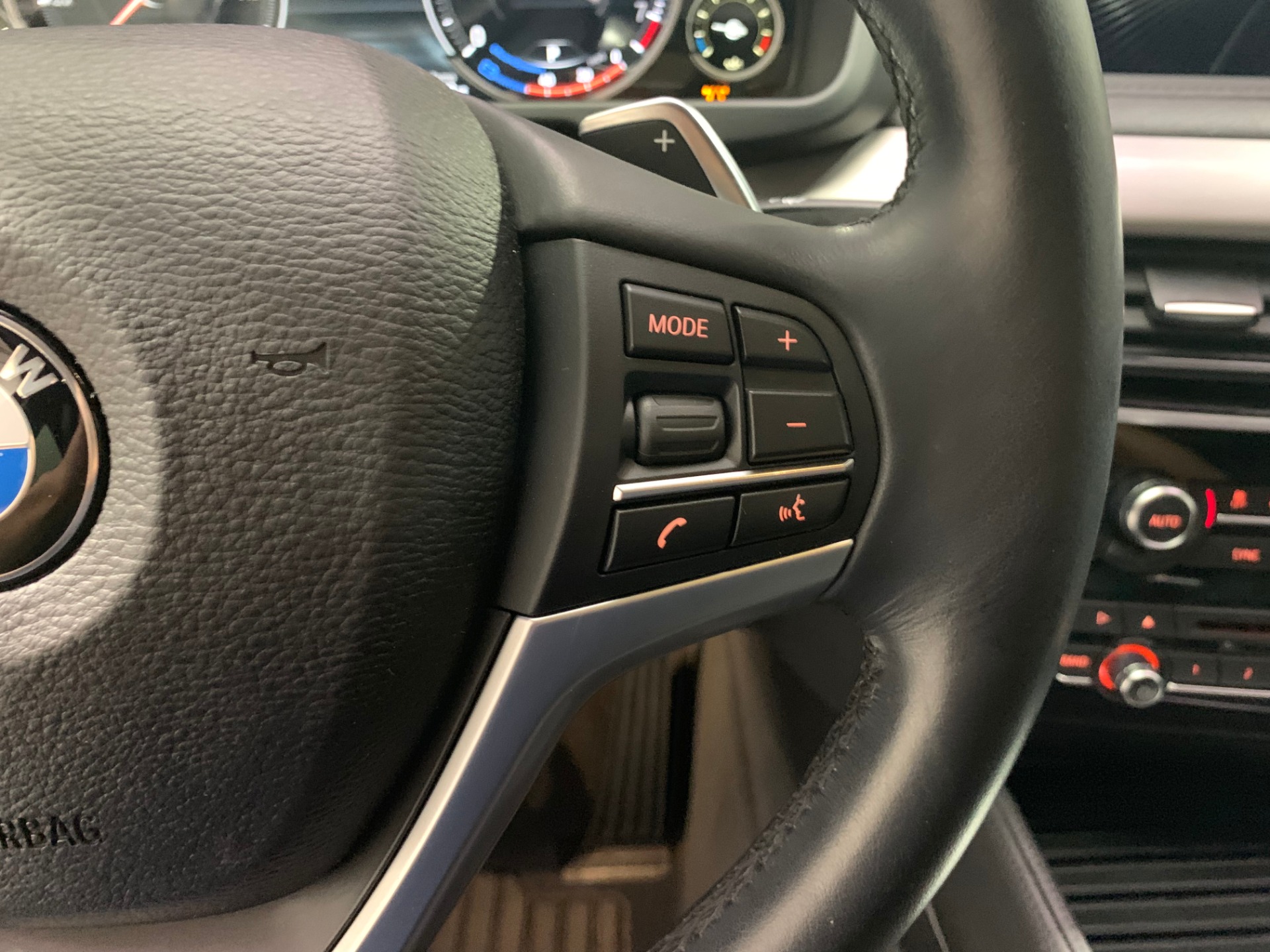 Used-2016-BMW-X6-xDrive35i