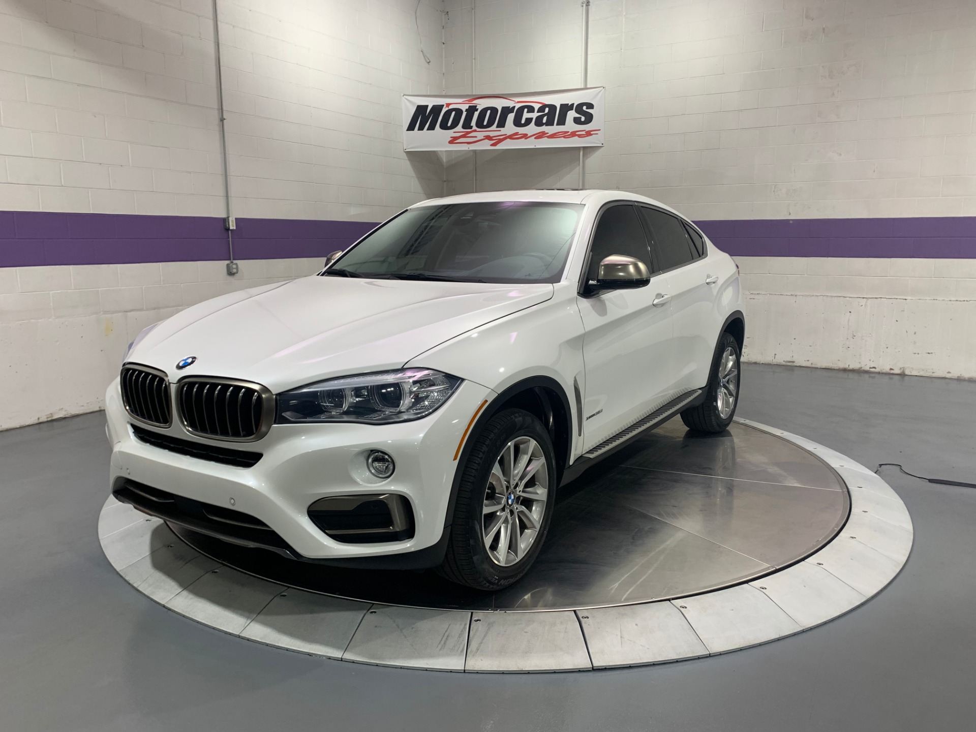 Used-2016-BMW-X6-xDrive35i