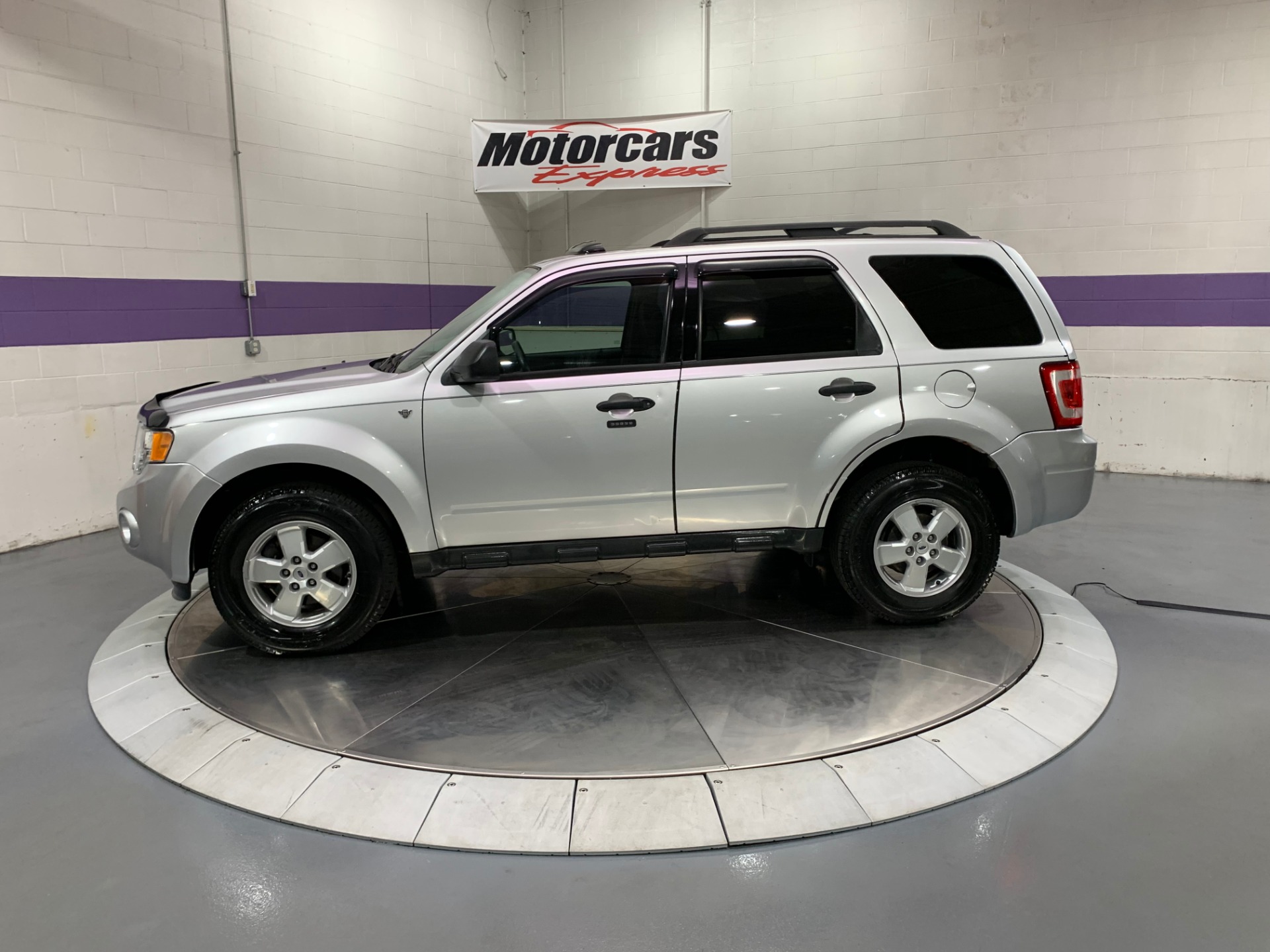 Used-2010-Ford-Escape-XLT