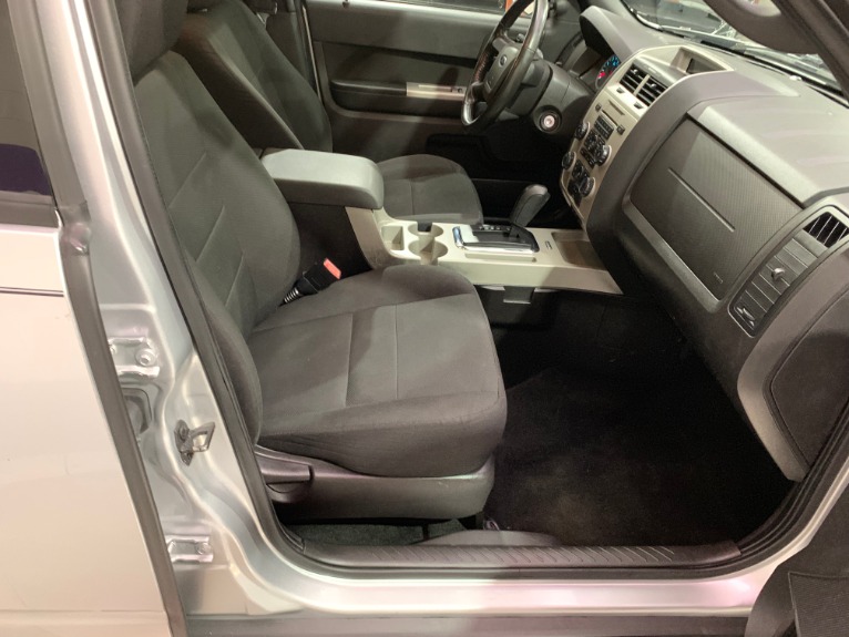 Used-2010-Ford-Escape-XLT