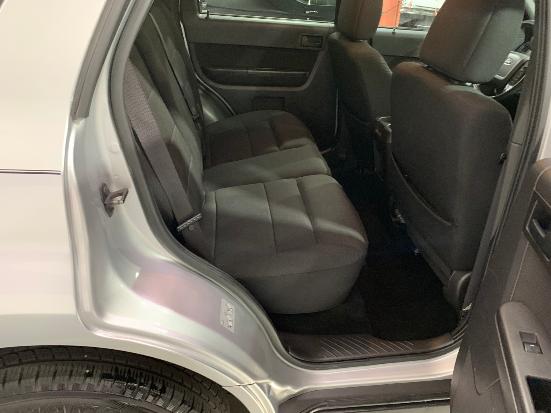 Used-2010-Ford-Escape-XLT