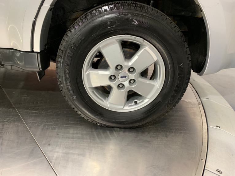 Used-2010-Ford-Escape-XLT
