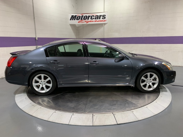 Used-2008-Nissan-Maxima-35-SE