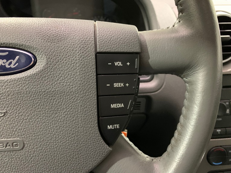Used-2006-Ford-Freestyle-SEL-FWD
