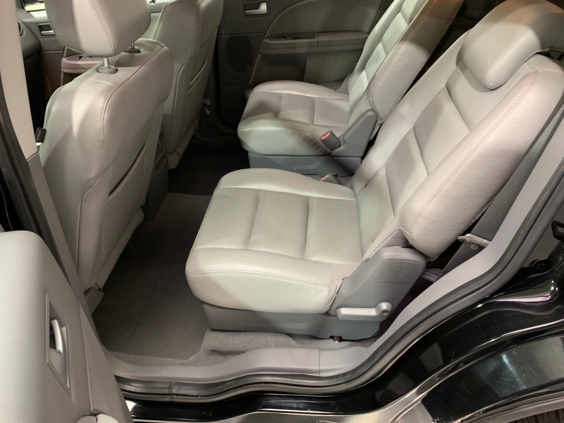 Used-2006-Ford-Freestyle-SEL-FWD