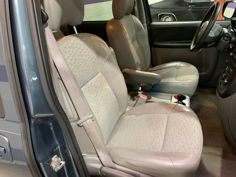 Used-2005-Chevrolet-Uplander-LS-FWD