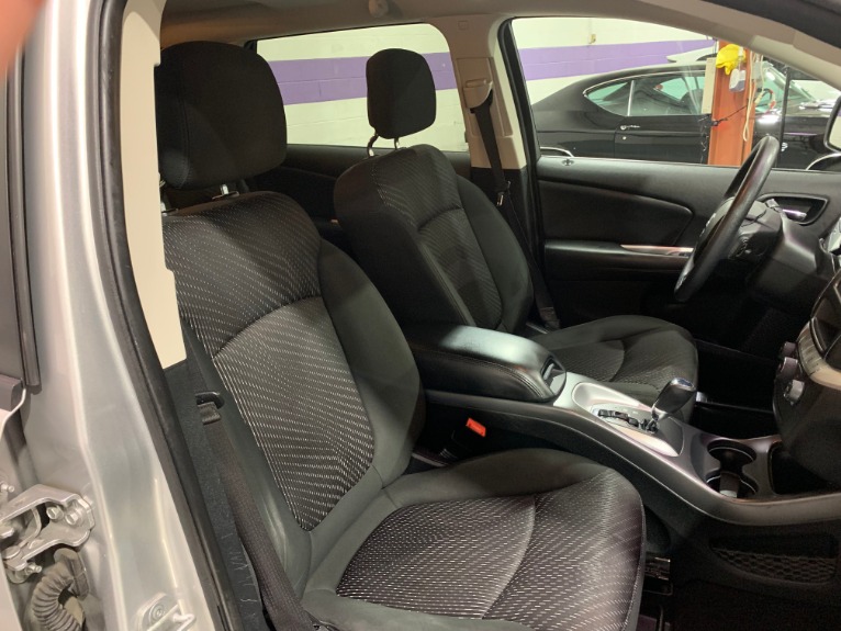 Used-2012-Dodge-Journey-SXT-FWD