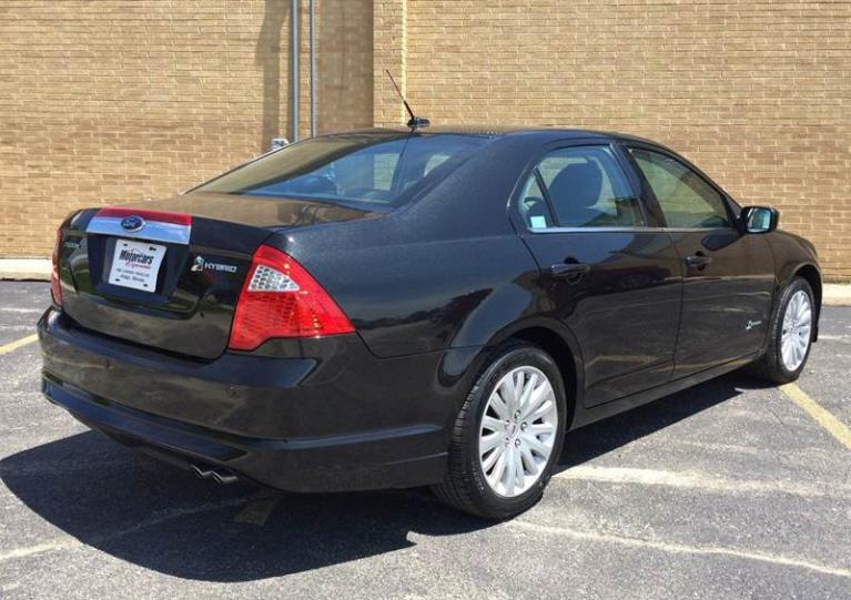 Used-2010-Ford-Fusion-Hybrid-Base-4dr-Sedan