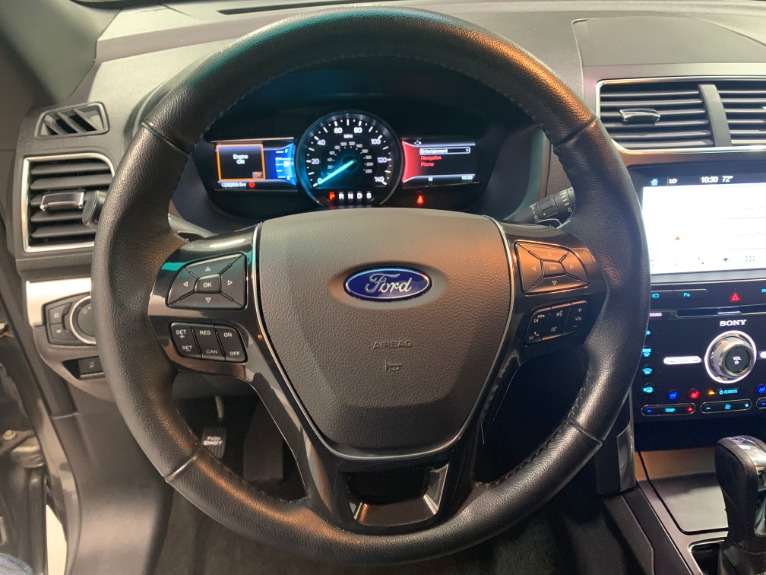 Used-2017-Ford-Explorer-Limited-AWD