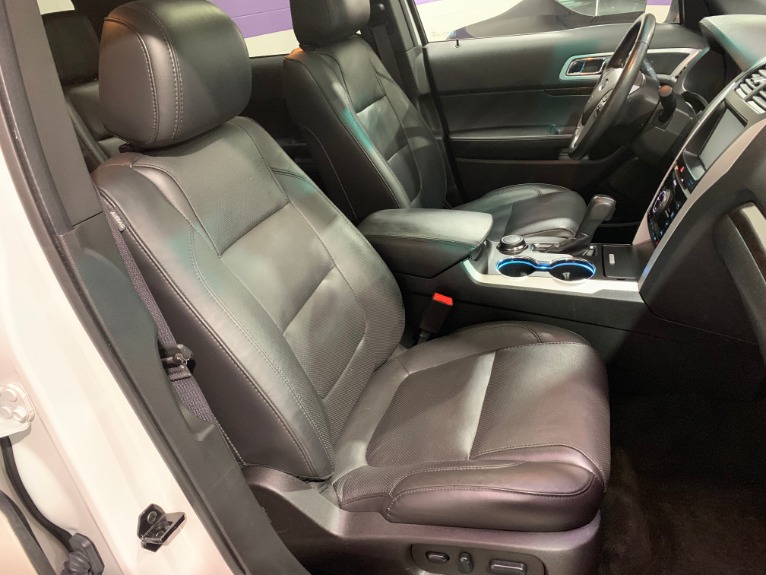 Used-2015-Ford-Explorer-Limited-AWD