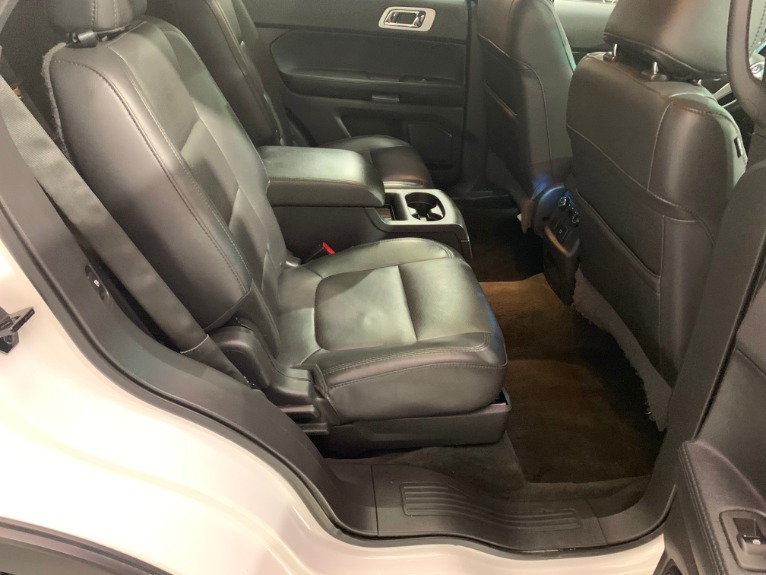 Used-2015-Ford-Explorer-Limited-AWD