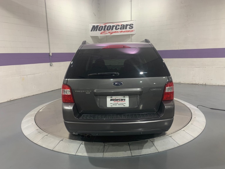 Used-2005-Ford-Freestyle-Limited-AWD