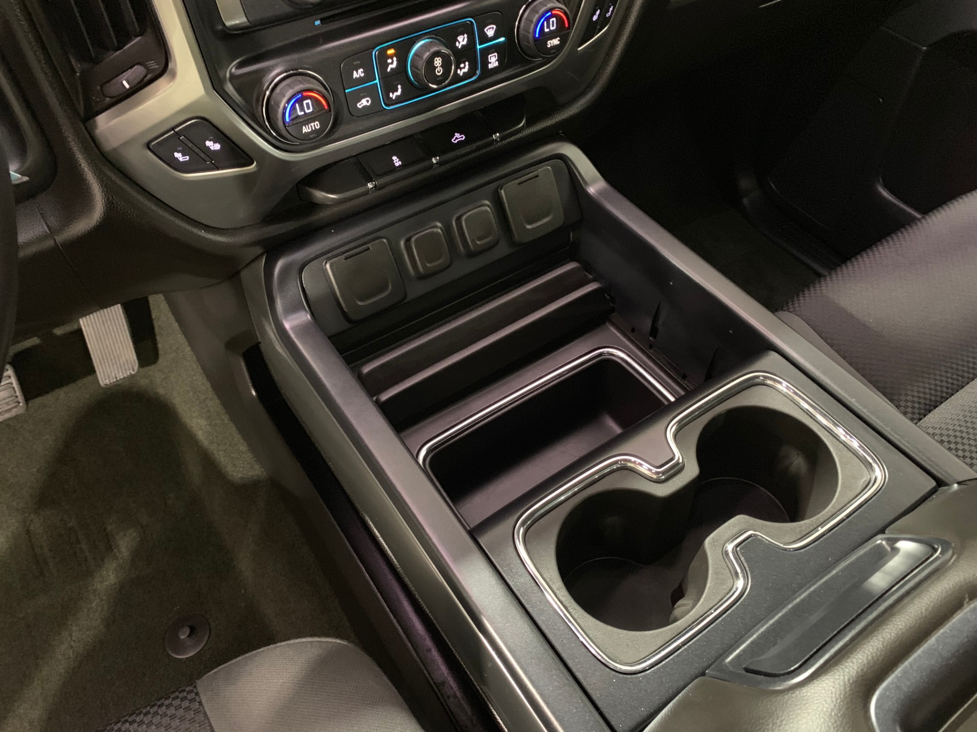 Used-2014-Chevrolet-Silverado-1500-LT-4X2