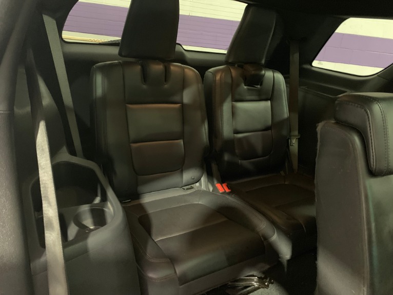 Used-2011-Ford-Explorer-XLT