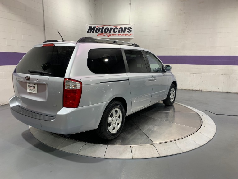 Used-2009-Kia-Sedona-LX-FWD