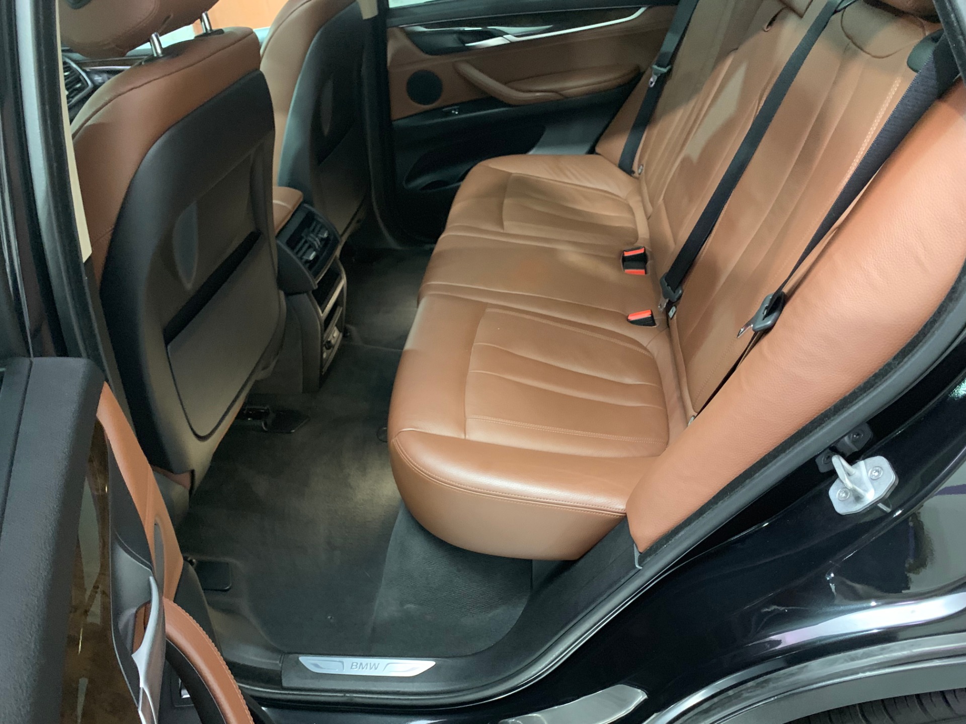 Used-2014-BMW-X5-xDrive35i-AWD