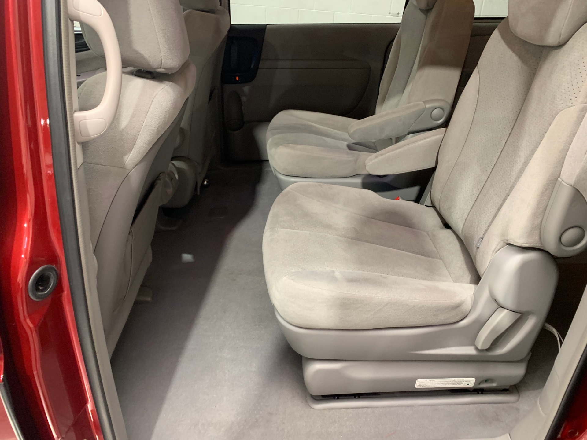 Used-2007-Hyundai-Entourage-SE-FWD