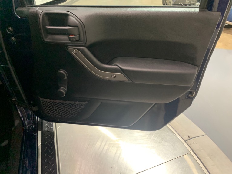 Used-2013-Jeep-Wrangler-Sport-4X4