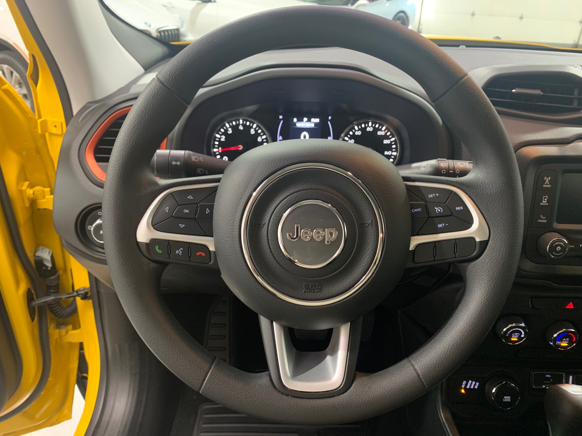 Used-2018-Jeep-Renegade-Sport-4X4