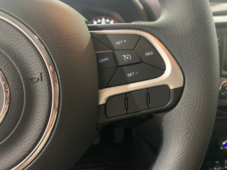 Used-2018-Jeep-Renegade-Sport-4X4