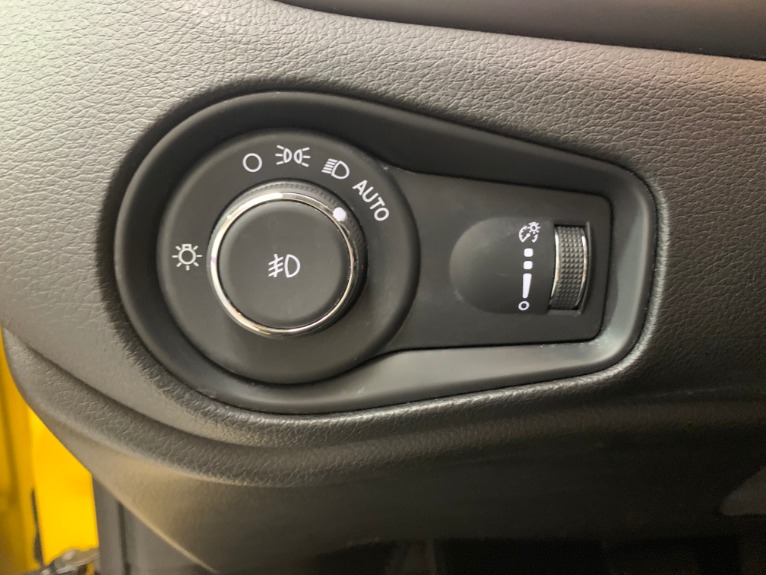 Used-2018-Jeep-Renegade-Sport-4X4