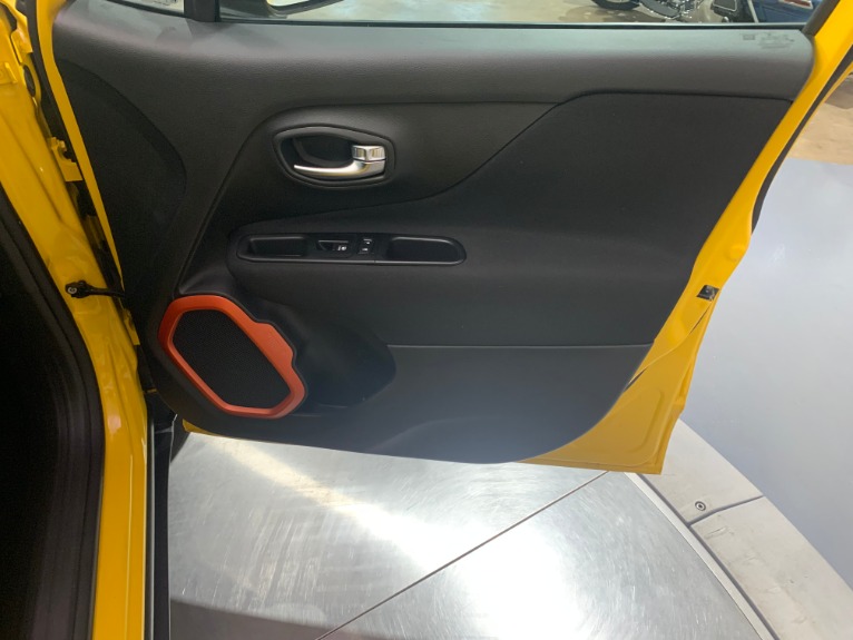 Used-2018-Jeep-Renegade-Sport-4X4