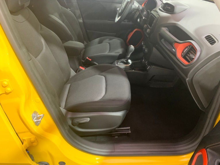 Used-2018-Jeep-Renegade-Sport-4X4