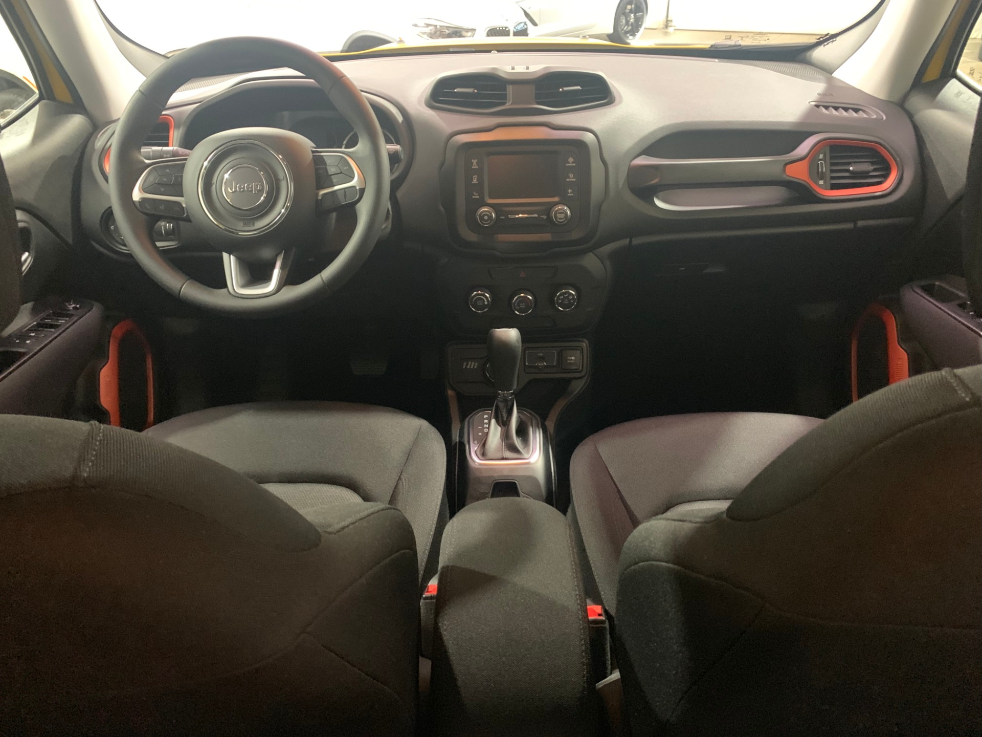Used-2018-Jeep-Renegade-Sport-4X4