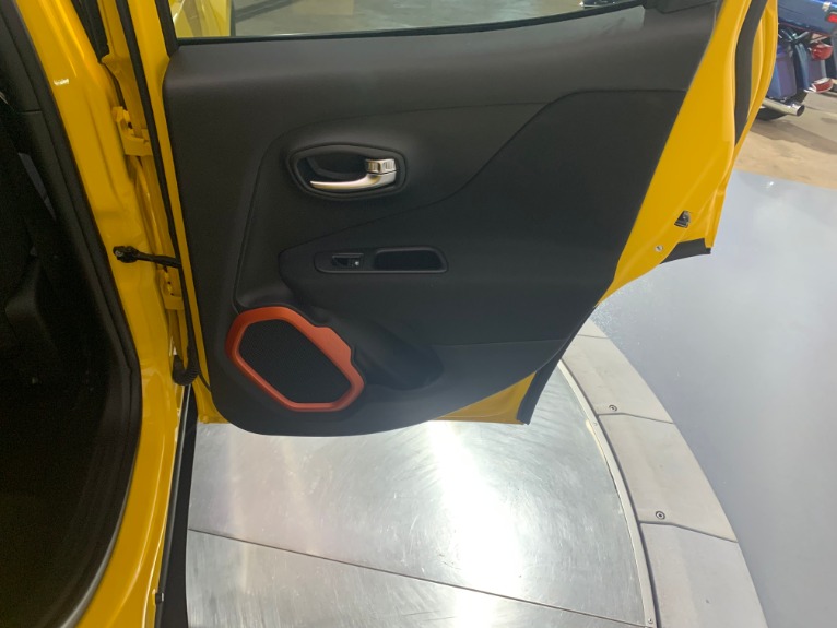 Used-2018-Jeep-Renegade-Sport-4X4