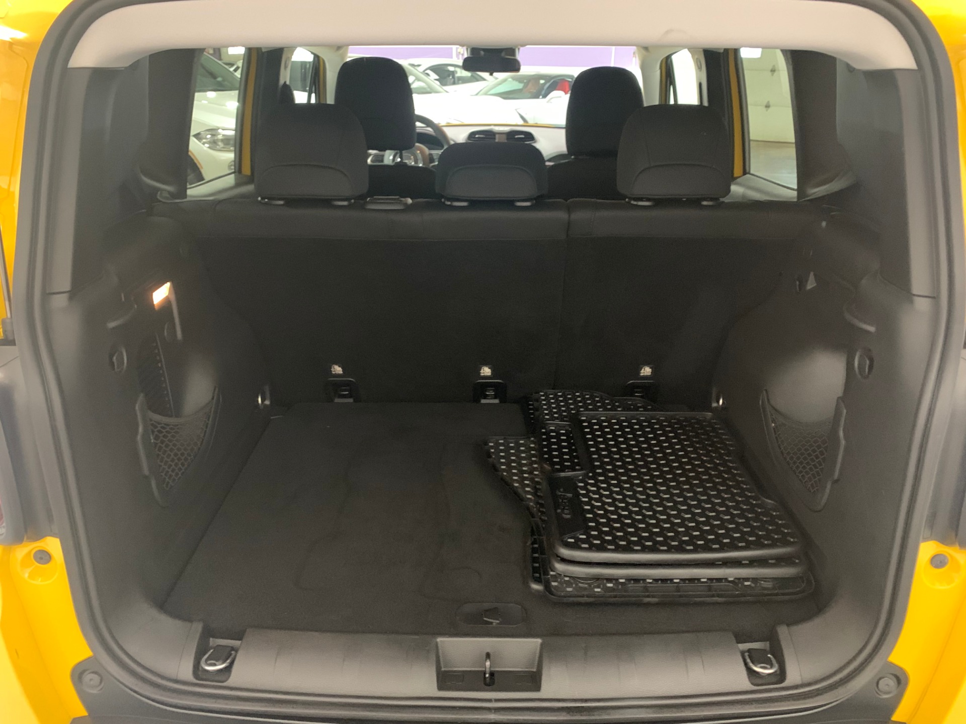 Used-2018-Jeep-Renegade-Sport-4X4