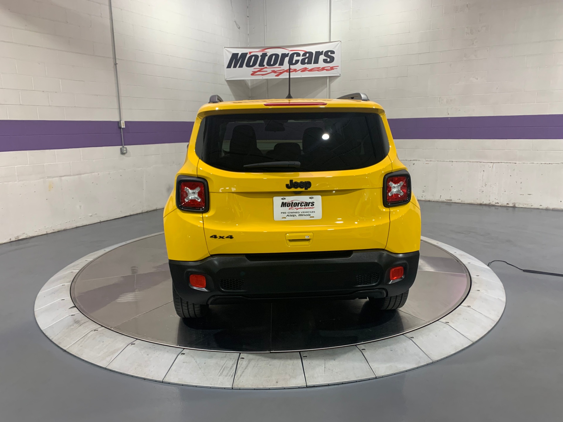 Used-2018-Jeep-Renegade-Sport-4X4