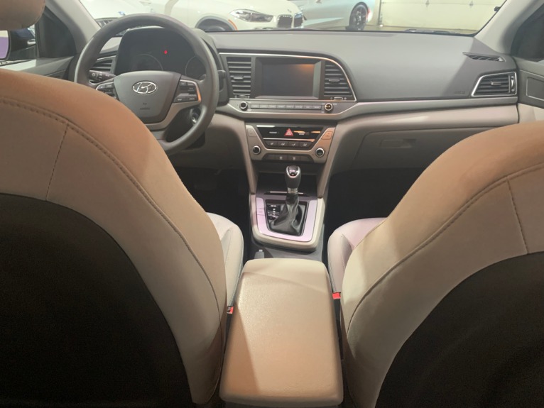 Used-2017-Hyundai-Elantra-SE-FWD